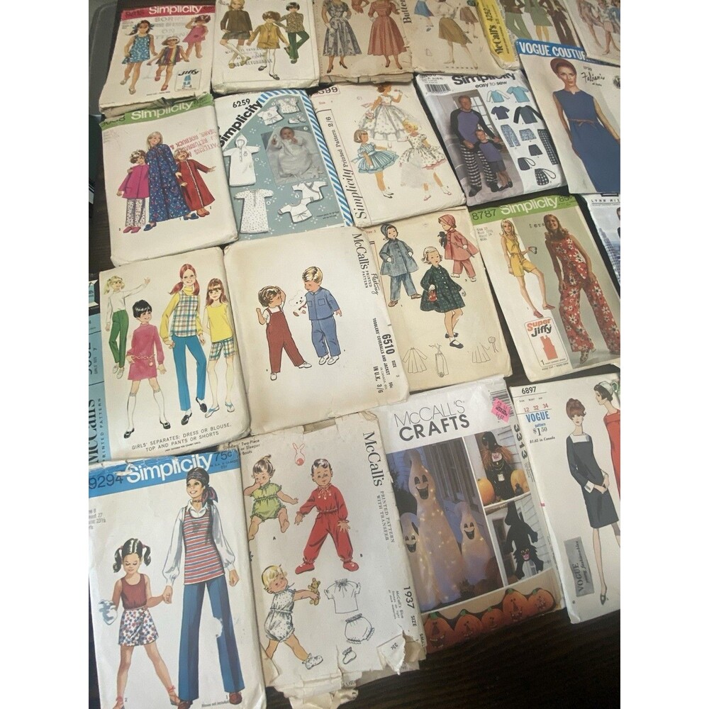 Mixed Lot of 28 Sewing Patterns - Mens, Womens, Kids, Baby, Costumes, Crafts - Picture 6 of 6